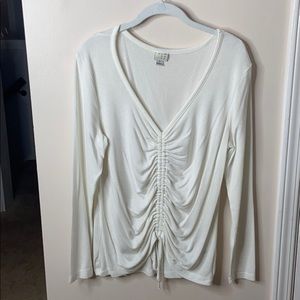 Long sleeve knit top with scrunch detail